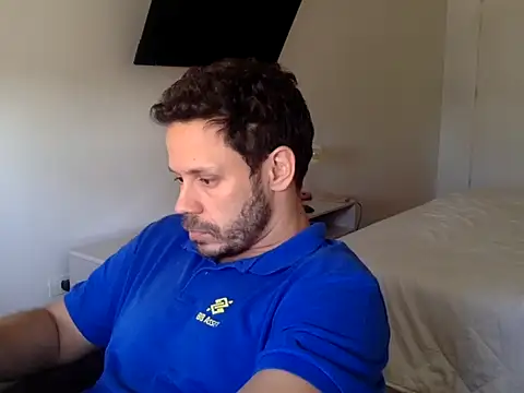 Snapshot of FelipeRiver chatting on 09.10.25 FelipeRiver online show from 09.10.25