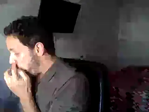 Snapshot of FelipeRiver chatting on 03.03.26 FelipeRiver online show from 03.03.26