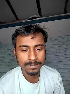 Snapshot of sujanmanda chatting on 02.11.25 sujanmanda online show from 02.11.25