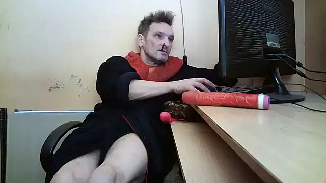 Snapshot of dundyFocus chatting on 02.22.26 dundyFocus online show from 02.22.26