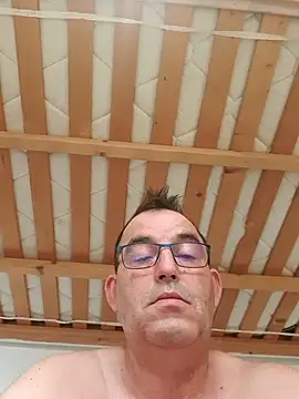 Lentbulant online show from 10.22.25