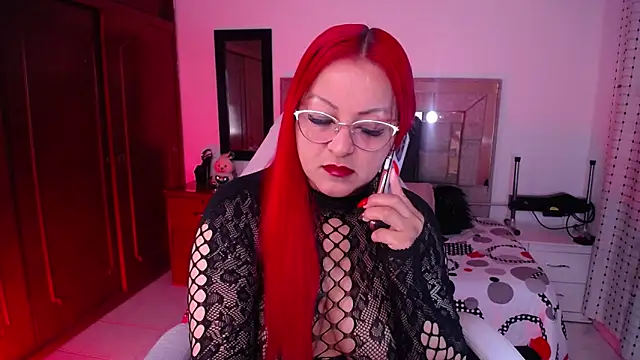 Snapshot of salomecastro_ chatting on 04.01.26 salomecastro online show from 04.01.26