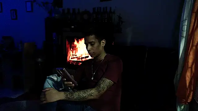 Slim dirty hot  online show from 10.24.25