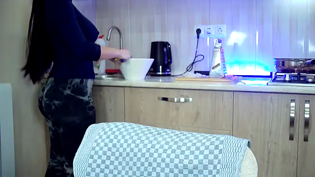 Lady Joli online show from 01.08.26