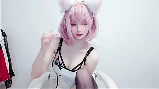 Snapshot of Niya-Nyan chatting on 04.15.26 Niya-Nyan online show from 04.15.26