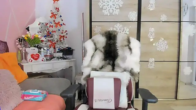 Maryelle online show from 12.17.24