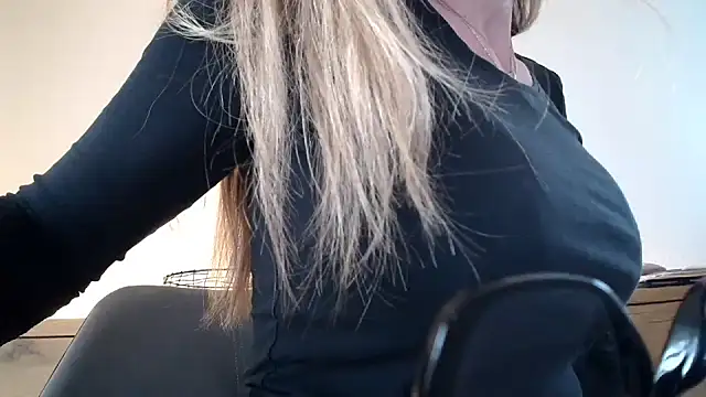 Etwas neugierig online show from 01.08.25