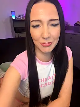 Trixie-Tainted online show from 11.20.25