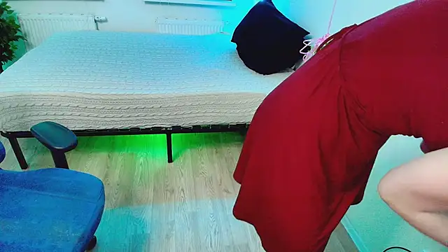 CranberryHot online show from 10.19.25