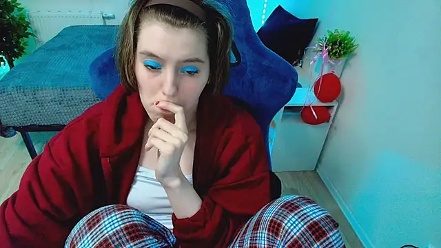 CranberryHot online show from 10.27.25