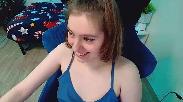 Snapshot of CranberryHot chatting on 02.16.26 CranberryHot online show from 02.16.26