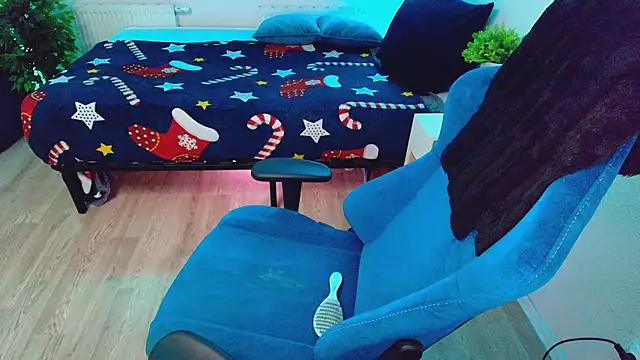 Snapshot of CranberryHot chatting on 03.01.26 CranberryHot online show from 03.01.26