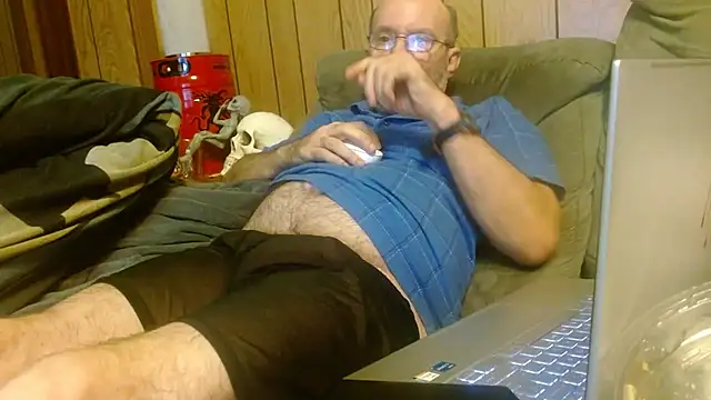 snickers1 online show from 10.11.25