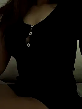 Snapshot of XXXAnalGirl chatting on 10.24.25 XXXAnalGirl online show from 10.24.25