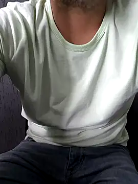 Leo Big online show from 01.29.25