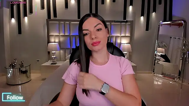 MorganHicks online show from 12.05.25