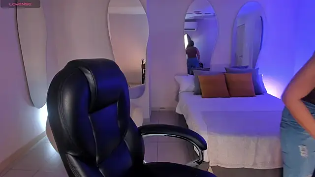 MorganHicks online show from 01.05.26