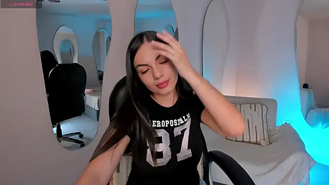 MorganHicks online show from 02.18.26