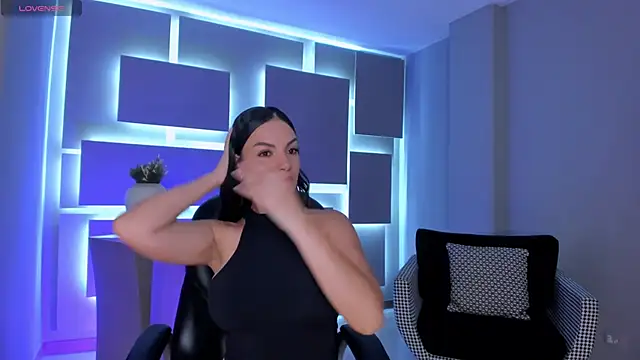 MorganHicks online show from 04.14.26