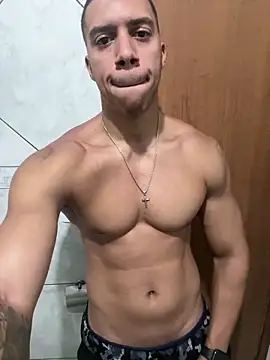 Snapshot of Rapha2021 chatting on 03.10.26 Rapha2021 online show from 03.10.26