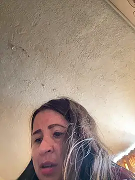 Snapshot of latinfemale chatting on 01.31.26 latinfemale online show from 01.31.26