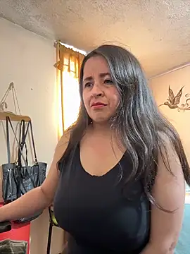 Snapshot of latinfemale chatting on 02.02.26 latinfemale online show from 02.02.26