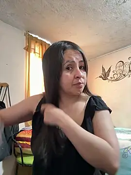 Snapshot of latinfemale chatting on 02.16.26 latinfemale online show from 02.16.26