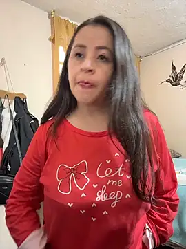 Snapshot of latinfemale chatting on 02.28.26 latinfemale online show from 02.28.26