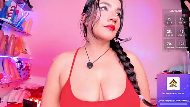 christymilkk online show from 04.13.26