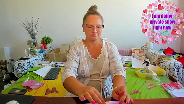 IamYourNarcotic online show from 09.26.25