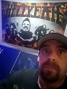 Snapshot of canadacockinme chatting on 02.08.26 canadacockinme online show from 02.08.26