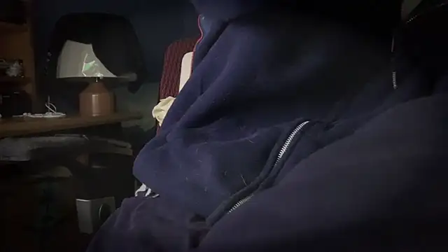 Snapshot of relix1 chatting on 04.04.26 relix1 online show from 04.04.26