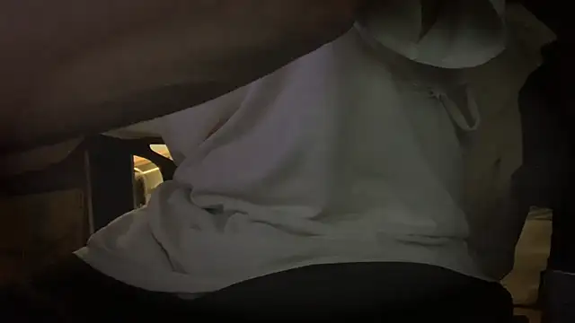 Snapshot of relix1 chatting on 04.11.26 relix1 online show from 04.11.26