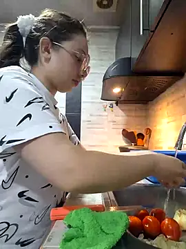 linda-schmidt online show from 12.07.24