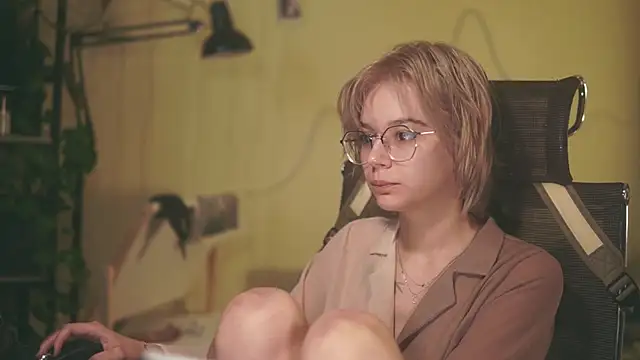 alyssa sweet online show from 06.08.26