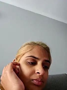 DirtySnowball69 online show from 09.17.25