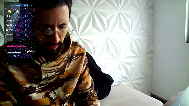 Snapshot of jerryandjessica chatting on 09.18.25 jerryandjessica online show from 09.18.25