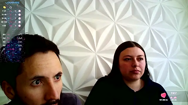 Snapshot of jerryandjessica chatting on 10.31.25 jerryandjessica online show from 10.31.25