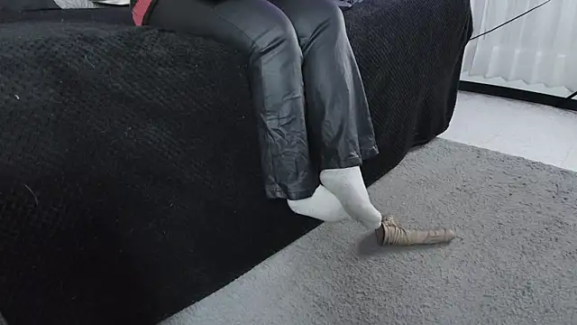  Jade 16 online show from 01.14.26