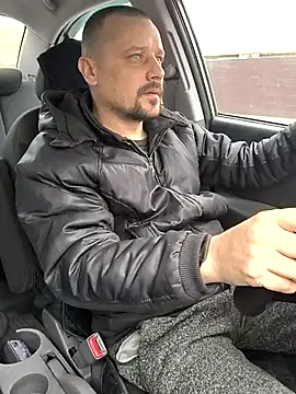 DanielOhCool online show from 04.15.26