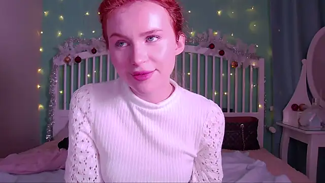 Snapshot of GingerArin chatting on 01.29.25 GingerArin online show from 01.29.25