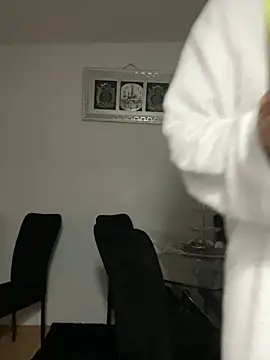 Snapshot of bestofsex99 chatting on 02.03.25 bestofsex99 online show from 02.03.25