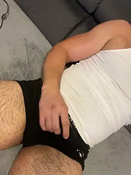 Snapshot of bestofsex99 chatting on 09.18.25 bestofsex99 online show from 09.18.25