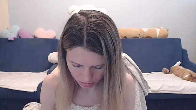 night is dark online show from 05.08.26