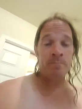 Snapshot of FUNINWV9 chatting on 10.10.25 FUNINWV9 online show from 10.10.25