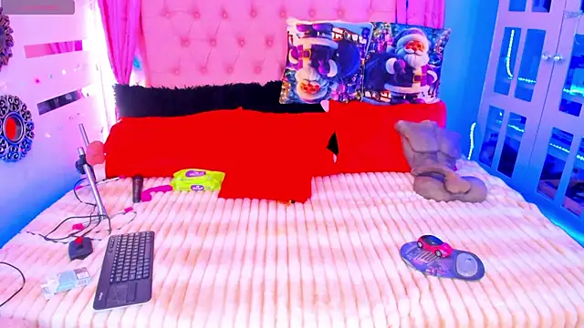 macasweet online show from 12.15.24