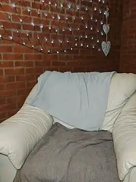 Lilybanx online show from 05.02.26