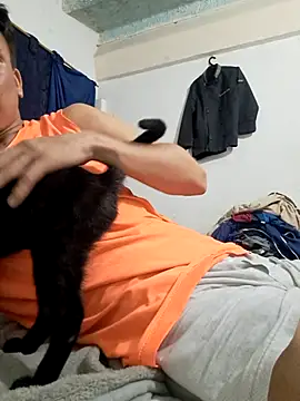 Snapshot of Carrington- chatting on 11.30.25 Carrington- online show from 11.30.25