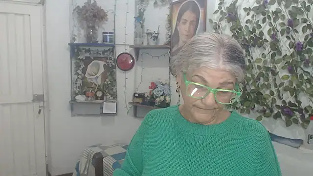 FunnyGrandma online show from 03.31.26