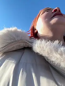 Model9798 online show from 01.15.25